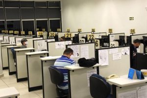 Agência do Trabalghador de Curitiba  -  Foto: SEJUF