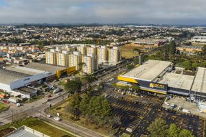 Curitiba é a capital mais rápida na abertura de empresas e novos negócios crescem 33% em 2025. 
 - Na imagem, Cidade Industrial de Curitiba - CIC. 
Foto: Daniel Castellano/SECOM (arquivo)