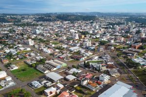 Palmas, 30 de março de 2023 - Drone da região central de Palmas, cidade na região sudoeste do Paraná.