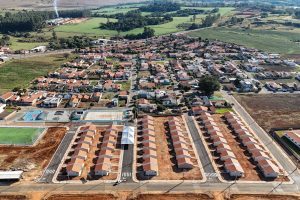Guapirama, 23 de julho de 2025 - O governador Carlos Massa Ratinho Junior entrega 51 imóveis do Residencial Cohapar no Norte Pioneiro.