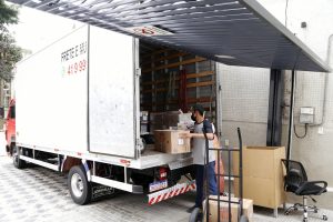 Setores de comércio e serviços lideram alta de empregos e apontam para cenário promissor no segundo semestre Foto: Gilson Abreu/AEN