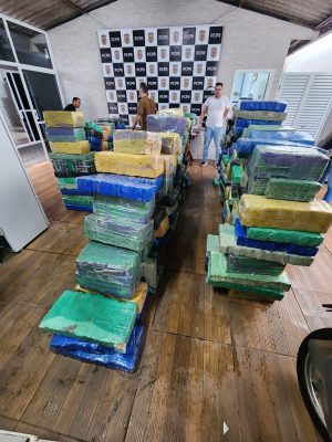 8c5dfc3e-90d0-4ce1-9532-18efd8fb521f