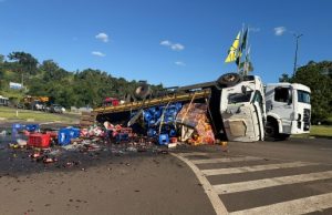 caminhao-agua-branca