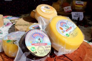 Rota do Queijo Paranaense lança mapa das queijarias e recebe agentes de viagens - Curitiba, 10/03/2022