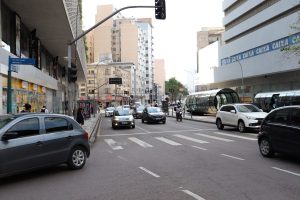 carros-1_2_gabriely-smek