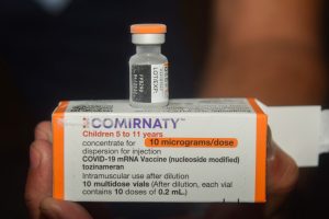 Nova remessa com 65,5 mil vacinas para crianças chega ao Estado - Curitiba, 17/01/2022