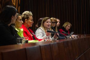 enfrentamento_e_combate_ao_feminicidio_no_estado_do_parana-1-2