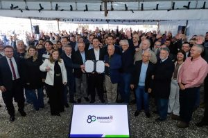 Curitiba, 18 de setembro e 2024 - O governador Carlos Massa Ratinho Junior participa da comemoração aos 80 anos SEAB e apresentação da 