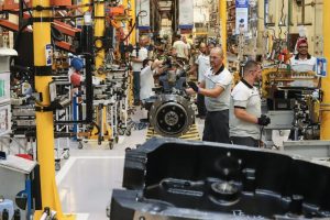 Governador Carlos Massa Ratinho Junior durante visita a fábrica da New Holland. - Curitiba, 25/05/2019 - Foto: Rodrigo Félix Leal/ANPr
