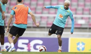 neymar_treino_selecao_lesao