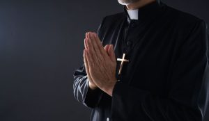 padre-cascavel-pedofilia