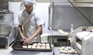 Padaria Santa Tereza, a mais antiga de São Paulo, localizada na praça Doutor João Mendes.